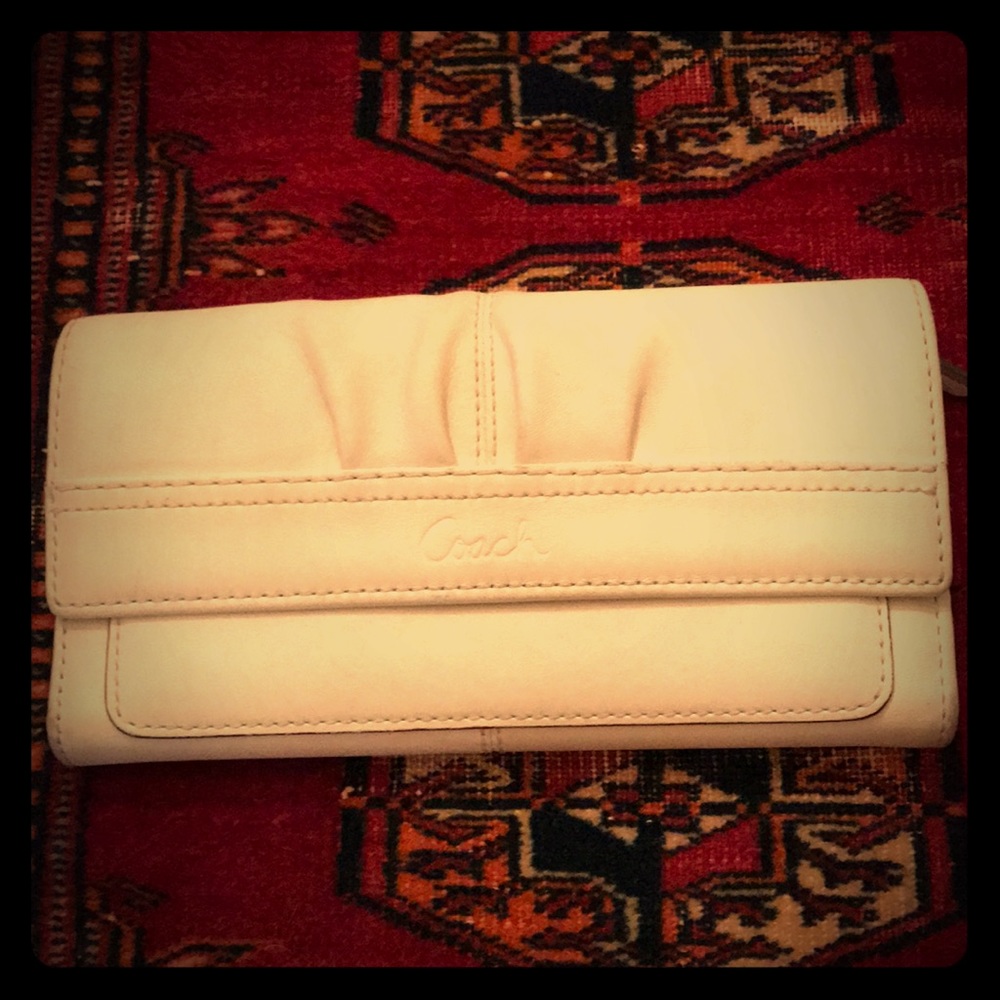 Coach Tri fold wallet